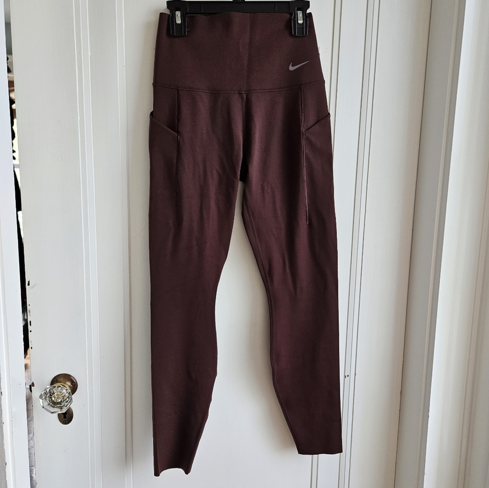 Nike Universa Women's Medium-Support High-Waisted 7/8 Leggings with Pockets - Picture 2 of 12